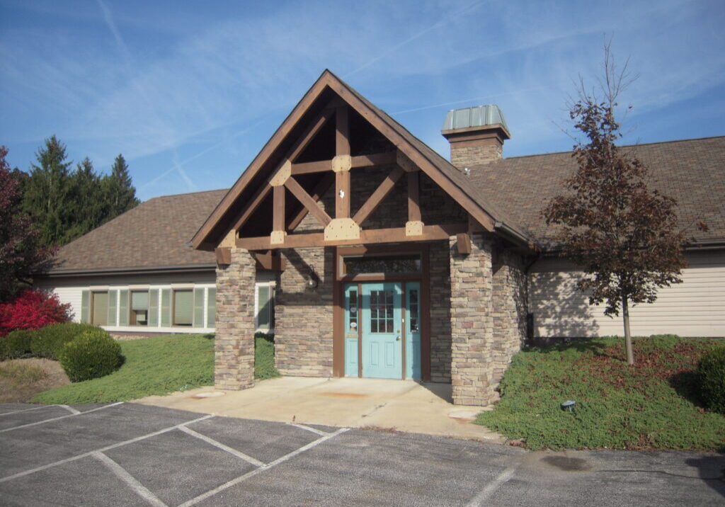 Exterior 1